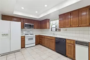 1348 N Orange Dr, Los Angeles, CA 90028 - Photo 7