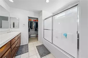 9352 Condor Ct, Pacoima, CA 91331 - Photo 17