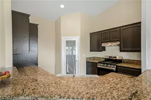 10575 Tumbleweed, Phelan, CA 92371 - Photo 7
