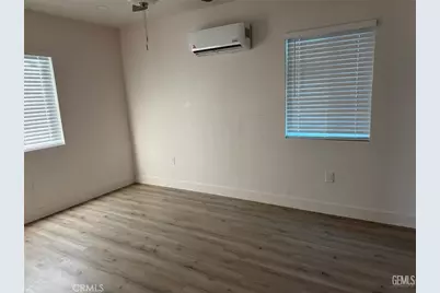 2300 Brundage Lane, Bakersfield, CA 93304 - Photo 11