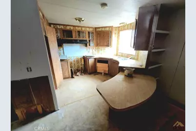 330 Morning Glory Drive, California City, CA 93505 - Photo 7