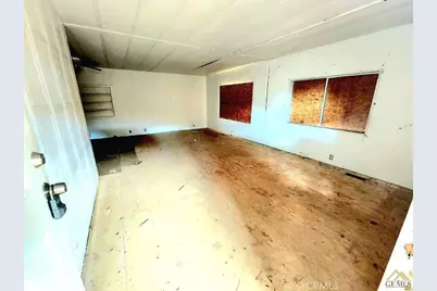 330 Morning Glory Drive, California City, CA 93505 - Photo 3