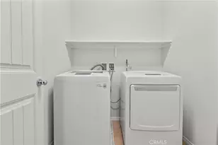 22105 Barrington, Saugus, CA 91350 - Photo 27