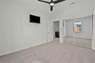 22105 Barrington, Saugus, CA 91350 - Photo 23