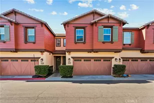 22105 Barrington, Saugus, CA 91350 - Photo 33