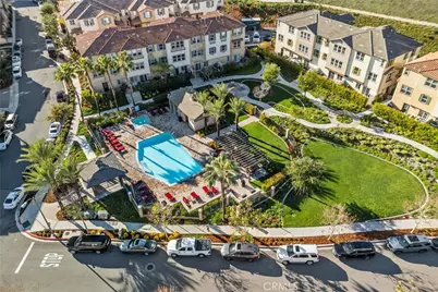 22105 Barrington, Saugus, CA 91350 - Photo 39