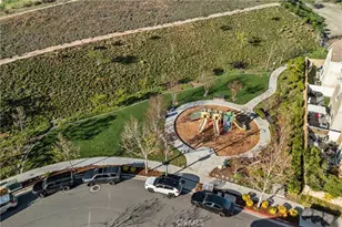 22105 Barrington, Saugus, CA 91350 - Photo 31