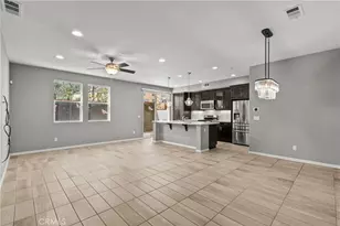 22105 Barrington, Saugus, CA 91350 - Photo 7