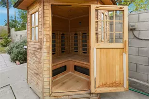 16425 Napa, North Hills, CA 91343 - Photo 27