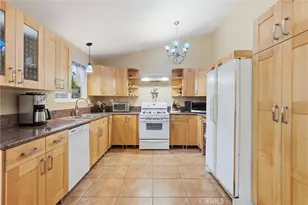 16425 Napa, North Hills, CA 91343 - Photo 13