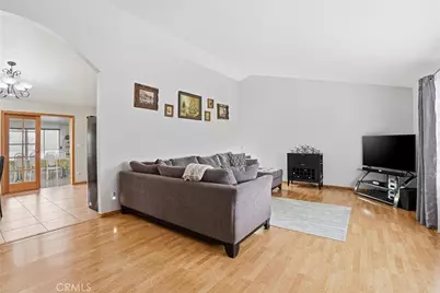 16425 Napa, North Hills, CA 91343 - Photo 7