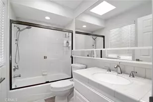 18741 Hatteras St, Tarzana, CA 91356 - Photo 21