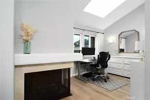 18741 Hatteras St, Tarzana, CA 91356 - Photo 15