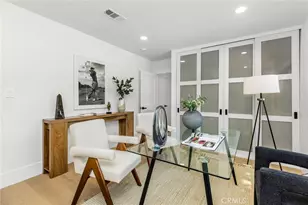 17601 McCormick St, Encino, CA 91316 - Photo 19