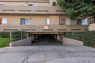 18347 Saticoy St, Reseda, CA 91335 - Photo 29
