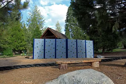 1613 Lassen Way, Pine Mountain Club, CA 93222 - Photo 35