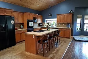 1613 Lassen Way, Pine Mountain Club, CA 93222 - Photo 7