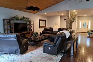1613 Lassen Way, Pine Mountain Club, CA 93222 - Photo 5