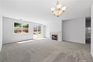 36521 Silverado Dr, Palmdale, CA 93550 - Photo 7