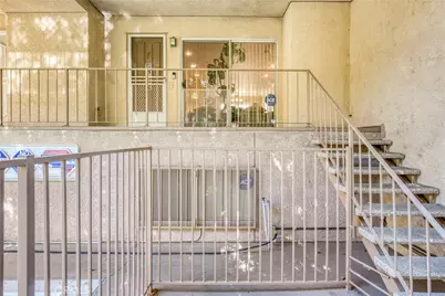 10215 Variel Avenue #7, Chatsworth, CA 91311 - Photo 3