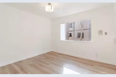 9000 Vanalden Avenue #175, Northridge, CA 91324 - Photo 11