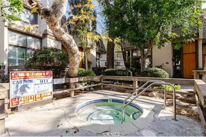 9000 Vanalden Avenue #175, Northridge, CA 91324 - Photo 27