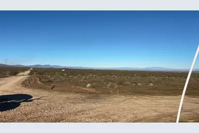 172 W Avenue U, Palmdale, CA 93551 - Photo 5