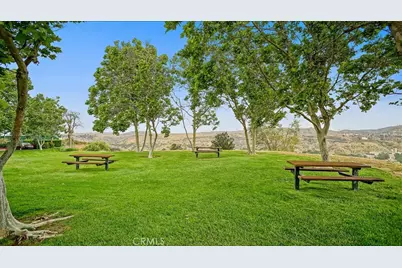 24439 Leonard Tree #102, Newhall, CA 91321 - Photo 13