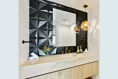 17269 Luverne Place, Encino, CA 91316 - Photo 11