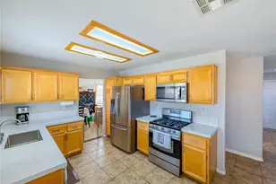 43956 Gillan Ave, Lancaster, CA 93535 - Photo 11