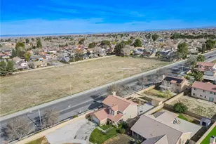 43956 Gillan Ave, Lancaster, CA 93535 - Photo 37