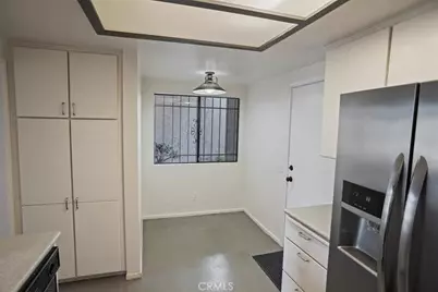 23207 Yvette Lane, Valencia, CA 91355 - Photo 7