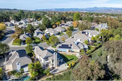 26008 Lucerne Court, Valencia, CA 91355 - Photo 5