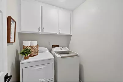 26008 Lucerne Court, Valencia, CA 91355 - Photo 25