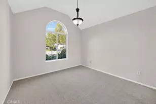 26008 Lucerne Ct, Valencia, CA 91355 - Photo 27