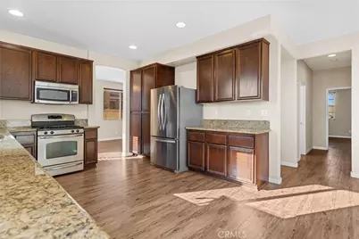 2426 Driftwood Drive, Rosamond, CA 93560 - Photo 11