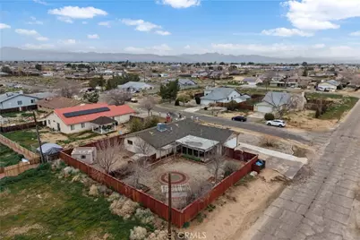 8260 Greenwood, California City, CA 93505 - Photo 39