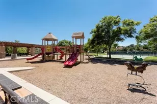 6698 Summerhill Ct, Oak Park, CA 91377 - Photo 27