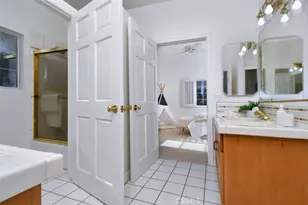 5070 Avenida Oriente, Tarzana, CA 91356 - Photo 27