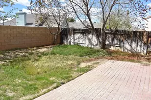 37733 Harvey St, Palmdale, CA 93550 - Photo 23