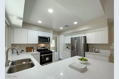 43856 Windsor Place, Lancaster, CA 93536 - Photo 7