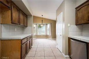 5506 Seasons, Bakersfield, CA 93313 - Photo 9