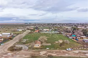 9175 E Ave S 4, Littlerock, CA 93543 - Photo 35