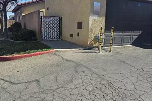 1750 E Ave Q14, Palmdale, CA 93550 - Photo 13