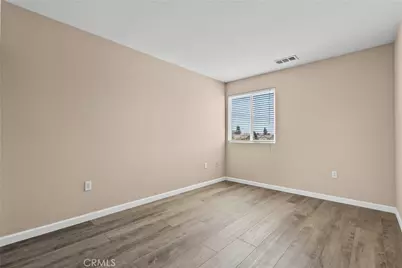 9447 Hendrix, North Hills, CA 91343 - Photo 31