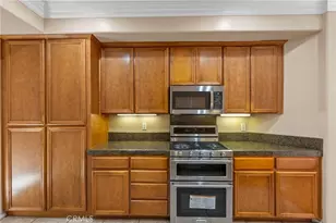 9447 Hendrix, North Hills, CA 91343 - Photo 5