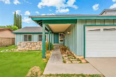 29147 Lotusgarden, Canyon Country, CA 91387 - Photo 3