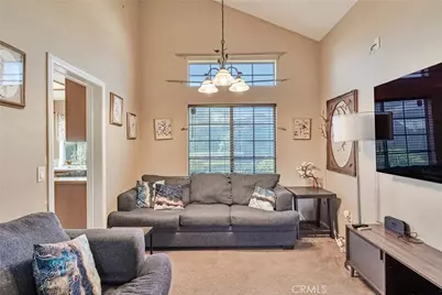 28001 Newfield Court, Saugus, CA 91350 - Photo 7