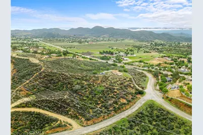 10657 Mint Canyon, Agua Dulce, CA 91390 - Photo 3