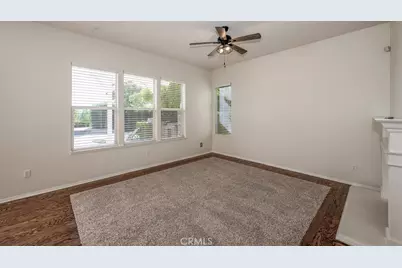 25768 Hawthorne, Stevenson Ranch, CA 91381 - Photo 13